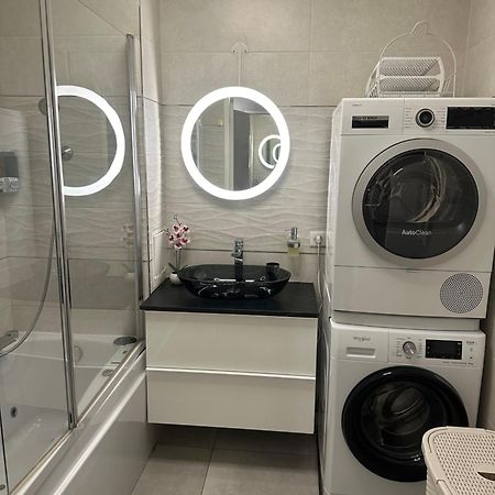 Appartement Proche Paris Et Disney Land. Rosny-sous-Bois Esterno foto