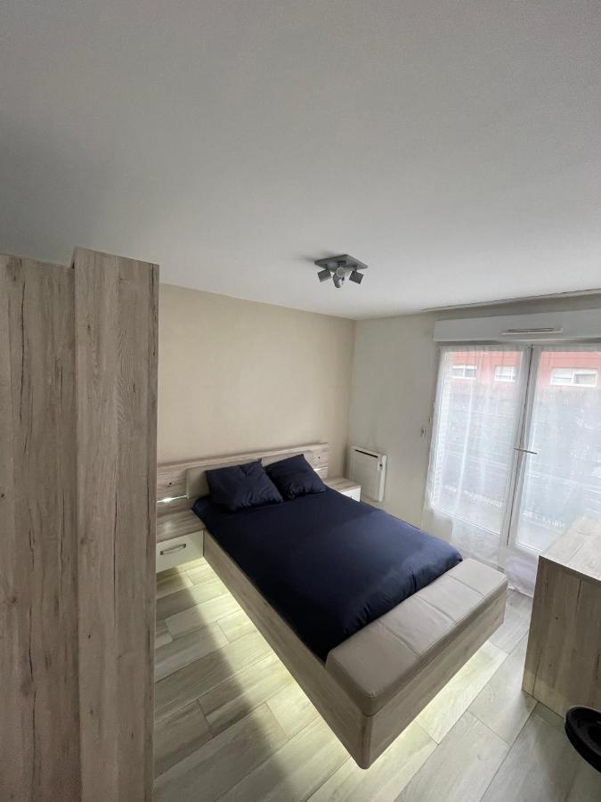 Appartement Proche Paris Et Disney Land. Rosny-sous-Bois Esterno foto
